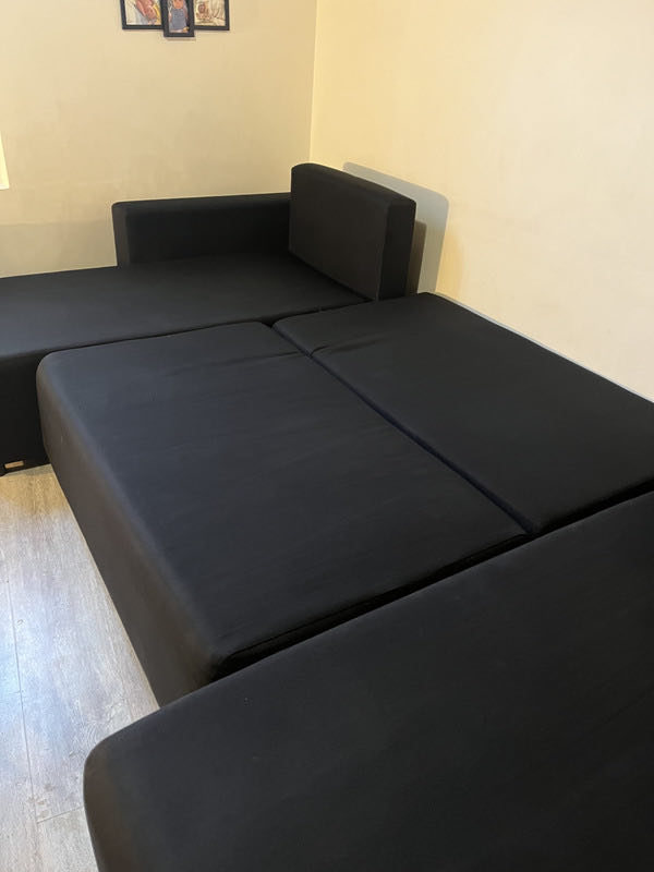 Canapé convertible noir après nettoyage BlueOtter
